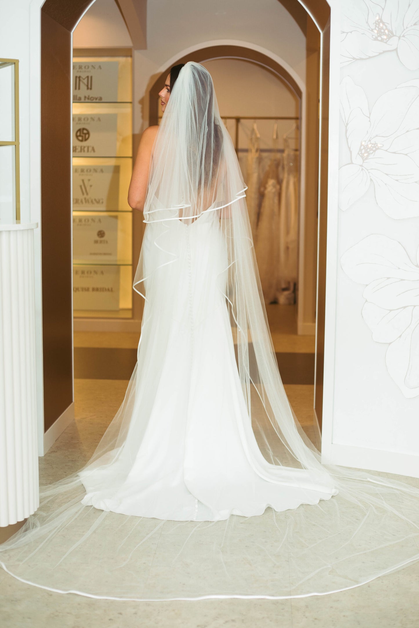 Satin Trim Veil